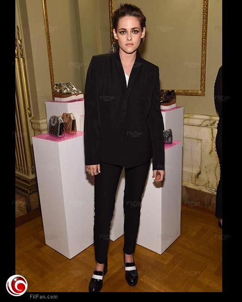 كريستن ستيوارت بإطلالتها الرجالية 