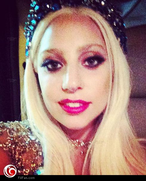 ليدي جاجا لحظة وصولها إلى دبي