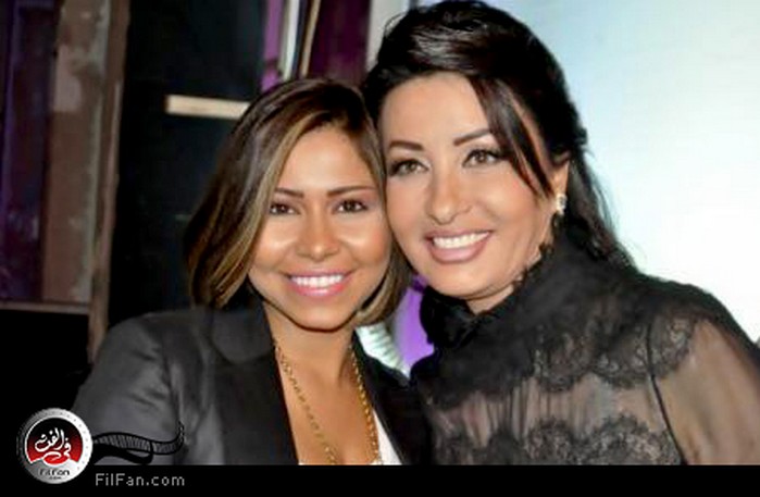 لطيفة وشيرين في كواليس الحلقة
