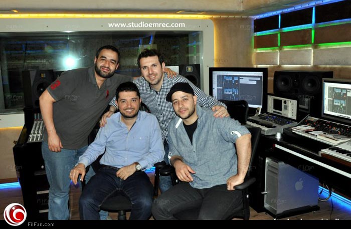 ماهر زين ومسعود كرتس وبراء الخريجي مع الموزع إيمري