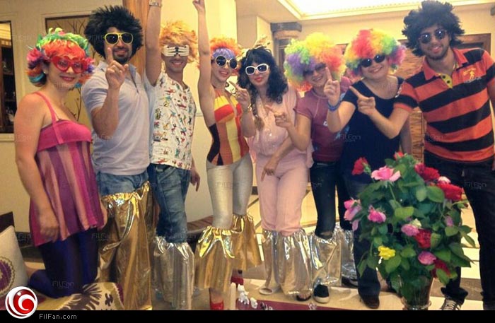 ميريام فارس تحتفل بعيد ميلادها مع أصدقائها وشقيقتيها