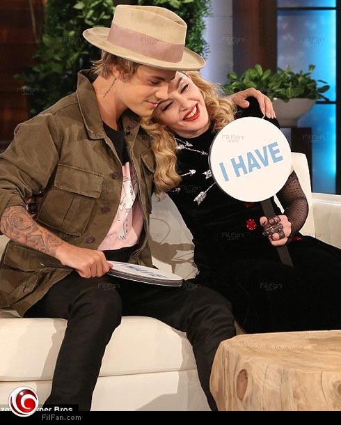 مادونا وجستين بيبر في برنامج &quot;Ellen DeGeneres Show&quot;