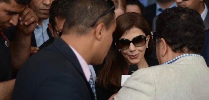 لحظة وصول ماجدة الرومي