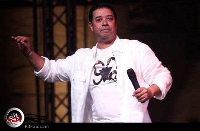 المطرب مدحت صالح يتألق في حفلات الأوبرا