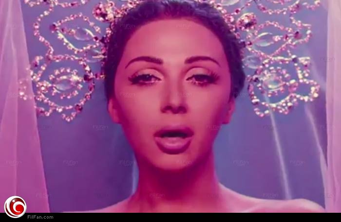 ميريام فارس شبيه لدرجة كبيرة بإليسا