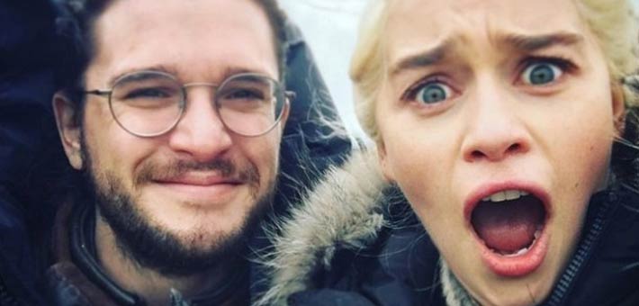 كيت هارينجتون وإيميليا كلارك