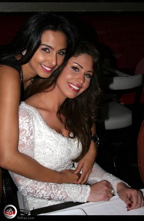 مي وشقيقتها ميس