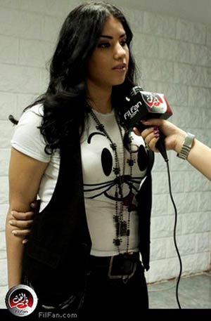 مروة نصر مع FilFan.com