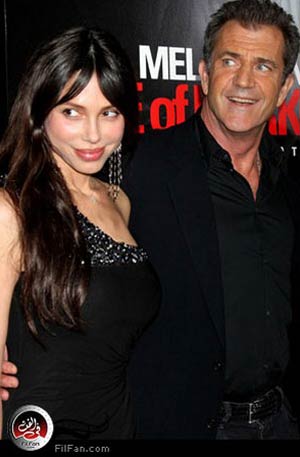 ميل جيبسون وصديقته السابقة الروسية أوكسانا جريجوريفا