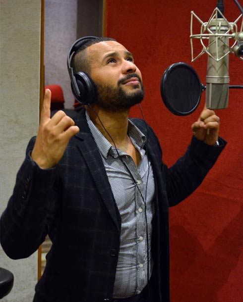 محمد الريفي في الاستوديو