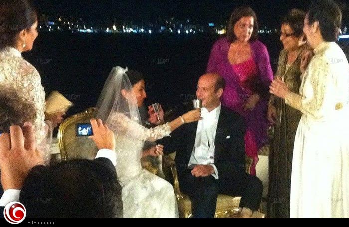 صورة العروسين