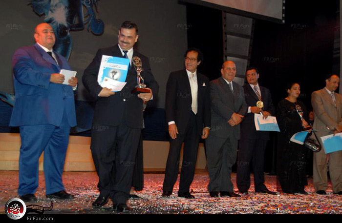 محمد فتحي بشير يدافع عن &quot;قرصة نملة&quot;