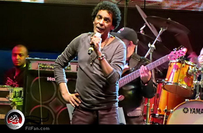 النجم الأسمر تألق كعادته