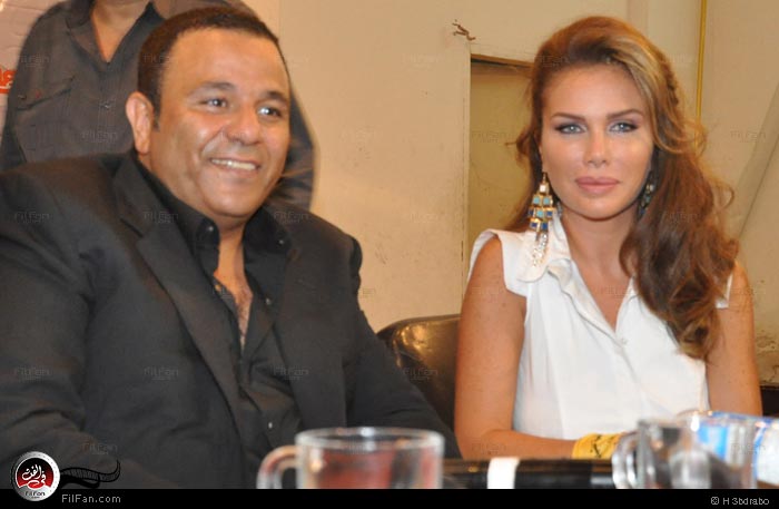 نيكول سابا ومحمد فؤاد أثناء التكريم