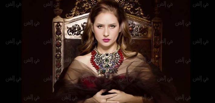 نيللي كريم في جلسة تصويرها بعدسة خالد فضة