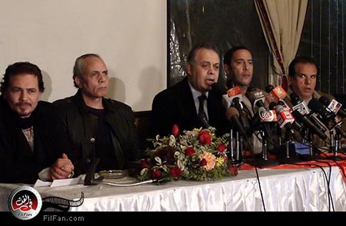 أشرف زكي ومحمد رياض وأشرف عبد الباقي وفتوح أحمد في مؤتمر نقابة الممثلين لدعم عادل إمام