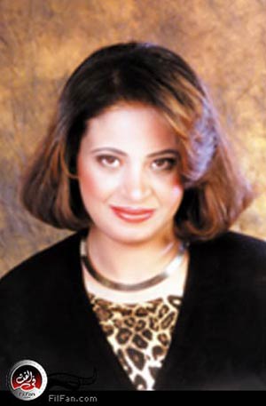 المذيعة منى سلمان