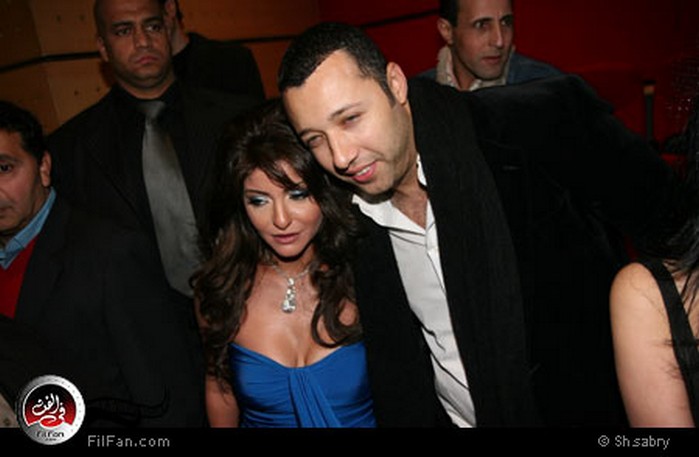 علا غانم وأحمد فهمي في العرض الخاص لفيلم "بدون رقابة"