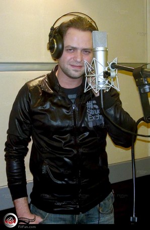 نادر نور في الاستوديو