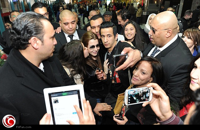 جمهور كبير حرص على استقبال نانسي عجرم