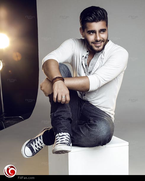 المغني السوري ناصيف زيتون