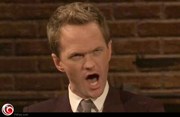 نيل باتريك هاريس يؤدي شخصية جافير في أغنية &quot;Confrontation &quot;