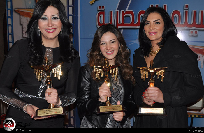 دنيا سمير غانم ووفاء عامر وحورية فرغلي في حفل أوسكار السينما المصرية