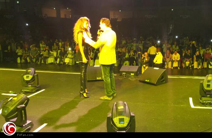 راغب علامة مع مايا دياب على المسرح