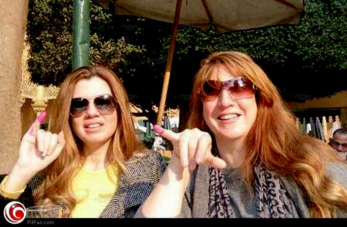 رانيا فريد شوقي تصوت بنعم على الدستور