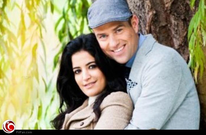 سناء موزيان وخطيبها