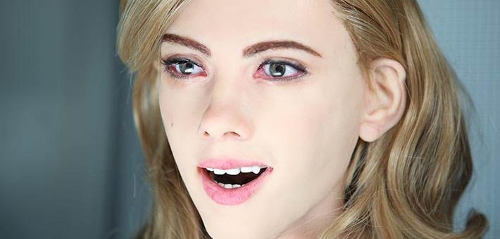 الآلية سكارليت جوهانسون