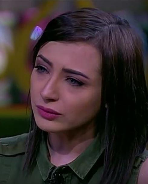 عينا ساندي تدمع في حلقتها مع منى الشاذلي