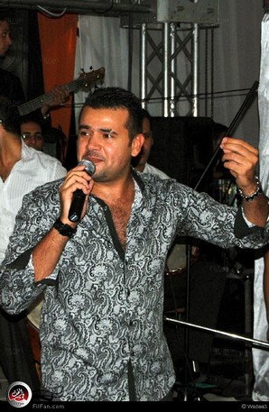 سامو خلال الحفل