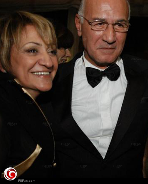 سهير عبد القادر مع عزت أبو عوف رئيس المهرجان