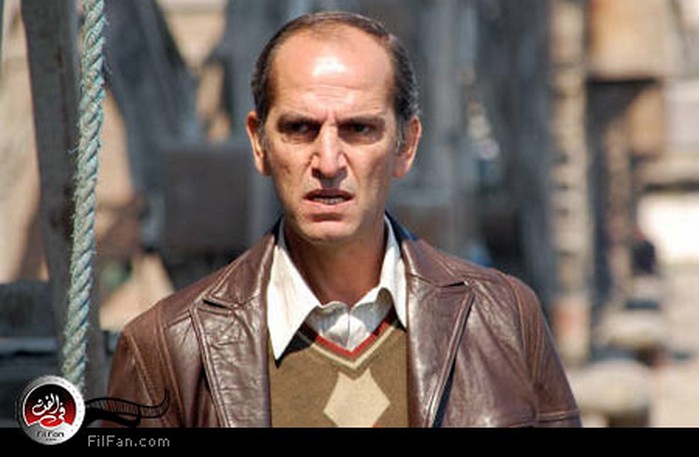 هشام سليم في لقطة من المسلسل برومانيا