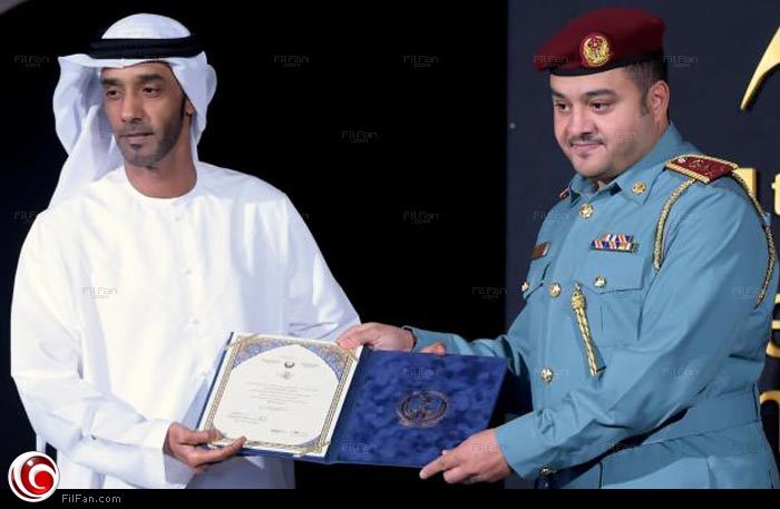 تكريم المخرج الإماراتي سعيد سالمين المري بـجائزة &quot;وزارة الداخلية&quot; لأفضل سيناريو فيلم مجتمعي