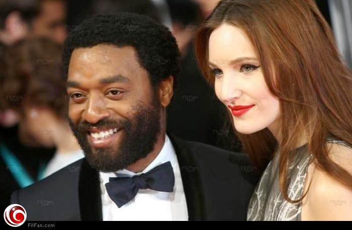 شيواتال إيجيوفور‎ بطل فيلم &quot;12Years a Slave&quot; يصل على السجادة الحمراء