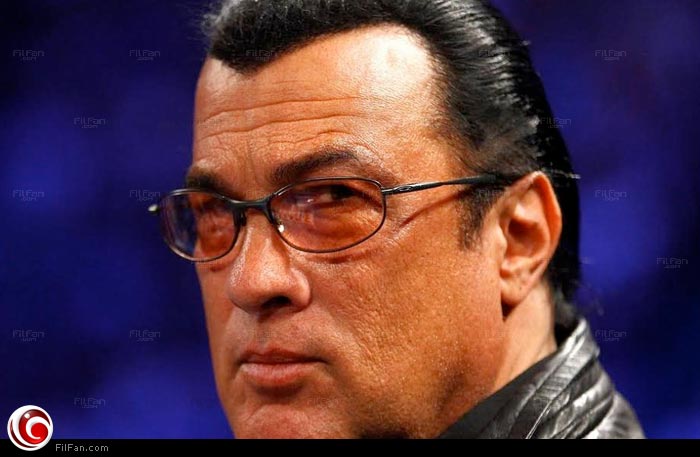 ستيفين سيجال ينوي الترشح لمنصب عمدة أريزونا 