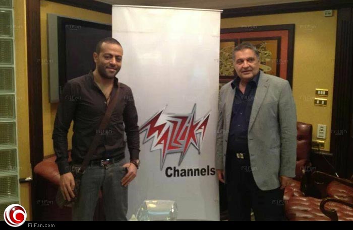 محسن جابر مع تامر عاشور بعد التوقيع