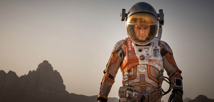 مات ديمون في لقطة من فيلم The Martian