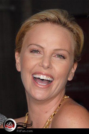 تشارليز ثيرون