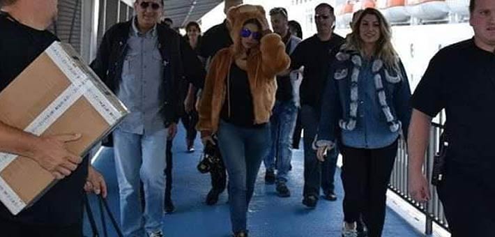 هيفاء على متن الباخرة