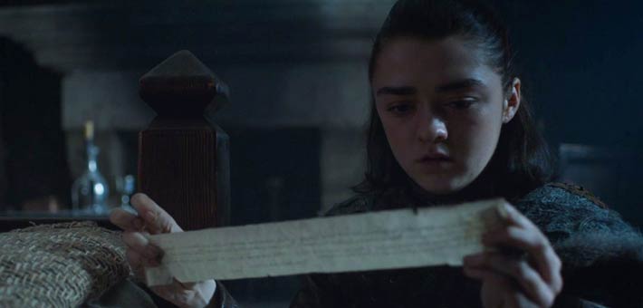 &quot;آريا ستارك&quot; تقرأ الرسالة