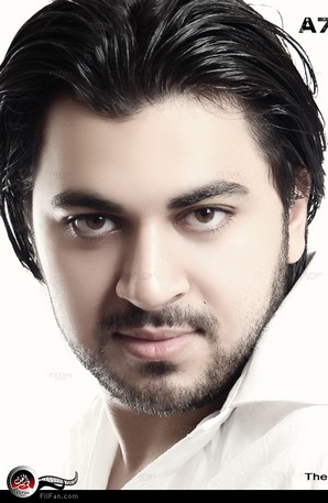 المطرب أحمد رجب