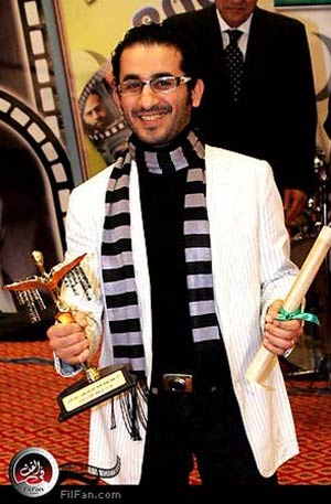 الفنان أحمد حلمي أثناء تكريمه في مهرجان أوسكار السينما المصرية