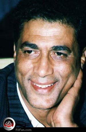 الفنان الراحل أحمد زكي