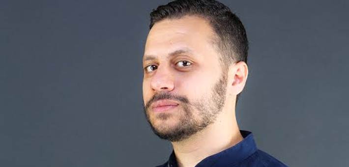 الناقد أحمد شوقي