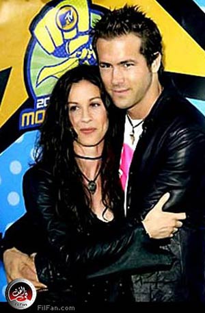 آلانيس موريسيتي ورايان رينولدز