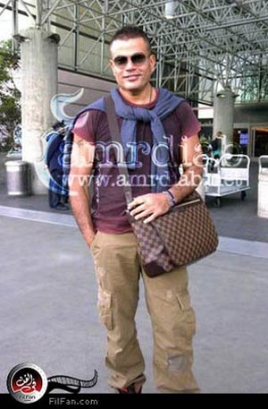 دياب في إحدى مطارات الولايات المتحدة قادما لمصر