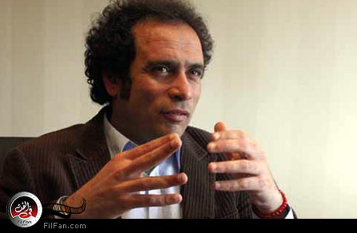 إيقاف برنامج عمرو حمزاوي